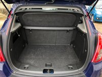 USED 2013 63 VAUXHALL MOKKA 1.6 EXCLUSIV S/S 5d 113 BHP SUV with Bluetooth & 18" Alloys