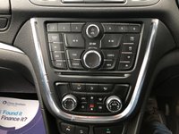 USED 2013 63 VAUXHALL MOKKA 1.6 EXCLUSIV S/S 5d 113 BHP SUV with Bluetooth & 18" Alloys