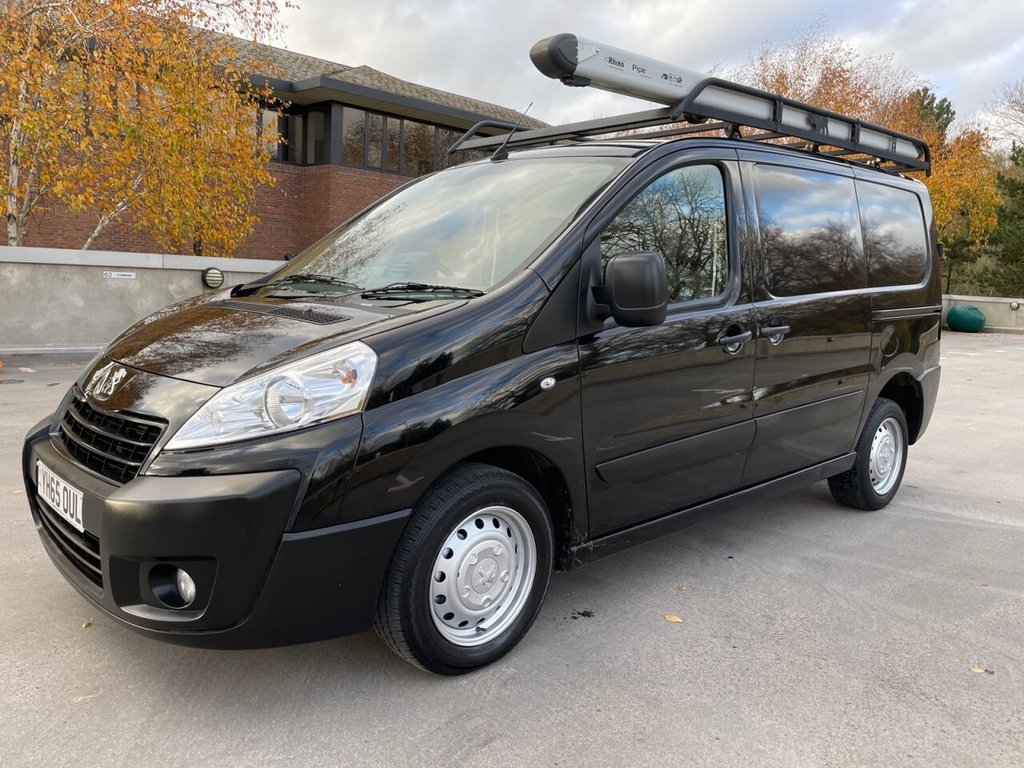 View our PEUGEOT EXPERT