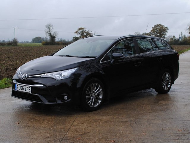 2016 66 Toyota Avensis 2.0 D-4D BUSINESS EDITION 5dr Estate 141 BHP