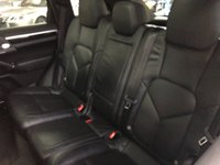 USED 2011 61 PORSCHE CAYENNE 3.0 D V6 TIPTRONIC 5d 245 BHP * 21 INCH ALLOYS * LEATHER * MOT FEB 2021 * 7 PORSCHE STAMPS *