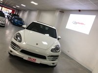 USED 2011 61 PORSCHE CAYENNE 3.0 D V6 TIPTRONIC 5d 245 BHP * 21 INCH ALLOYS * LEATHER * MOT FEB 2021 * 7 PORSCHE STAMPS *