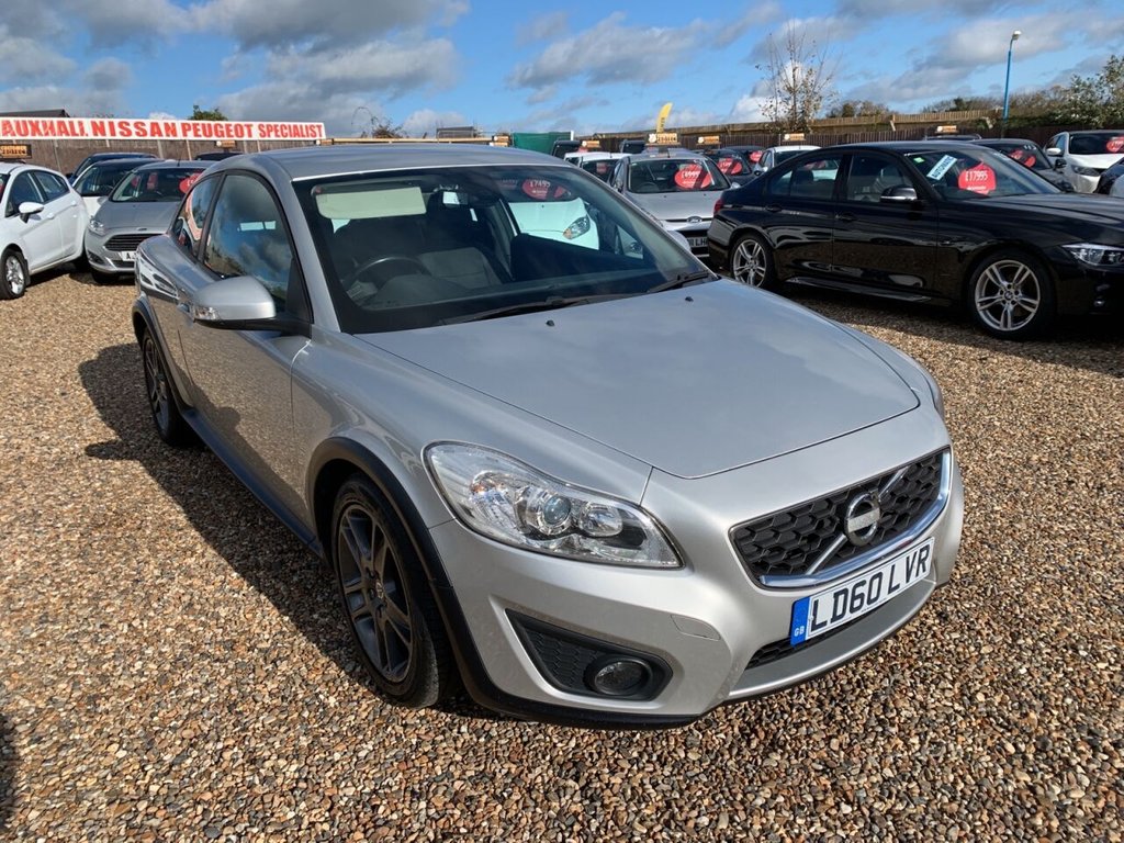 View our VOLVO C30