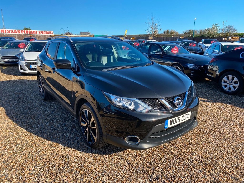 View our NISSAN QASHQAI