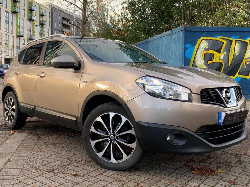 View our NISSAN QASHQAI