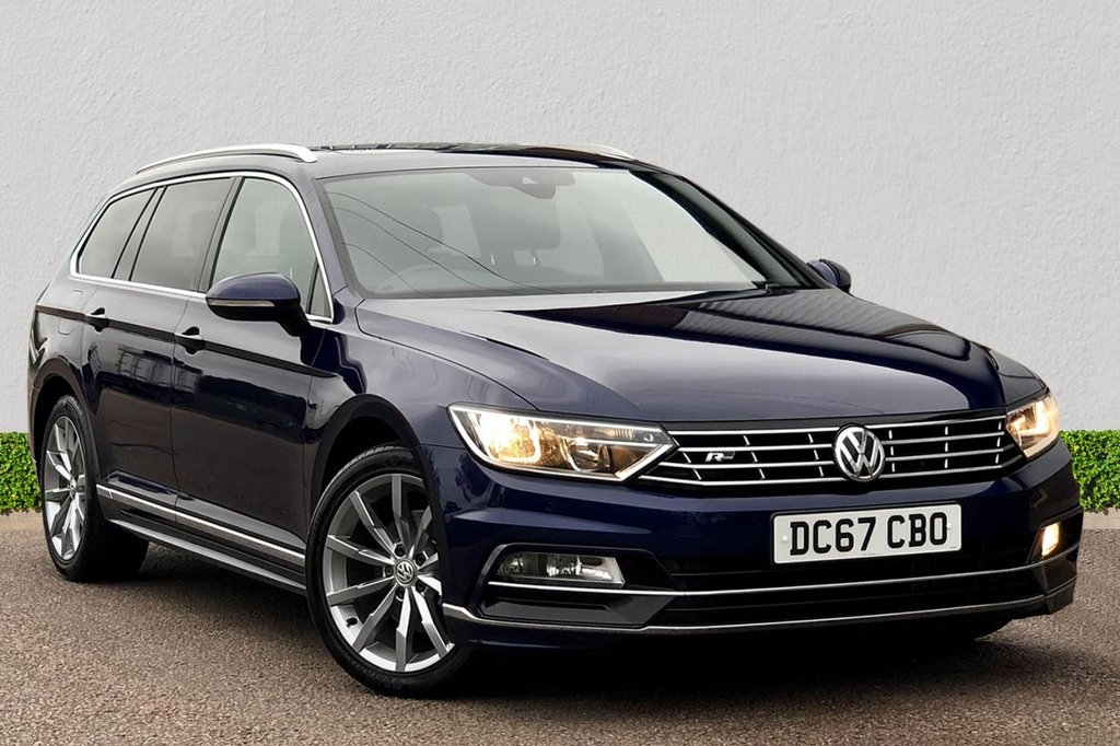 View our VOLKSWAGEN PASSAT