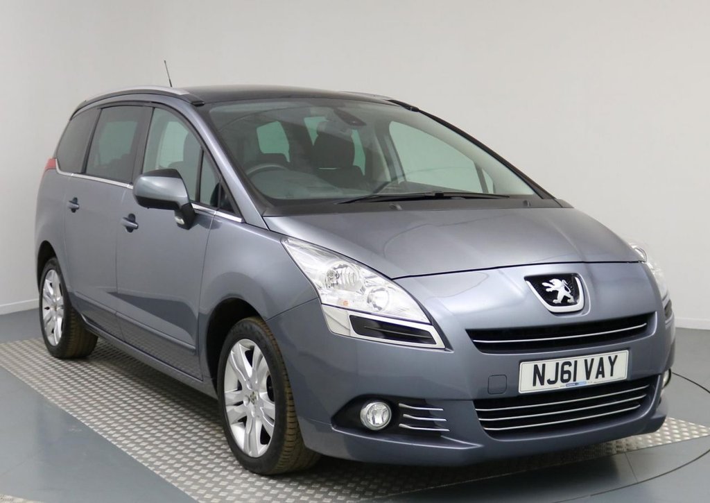 View our PEUGEOT 5008