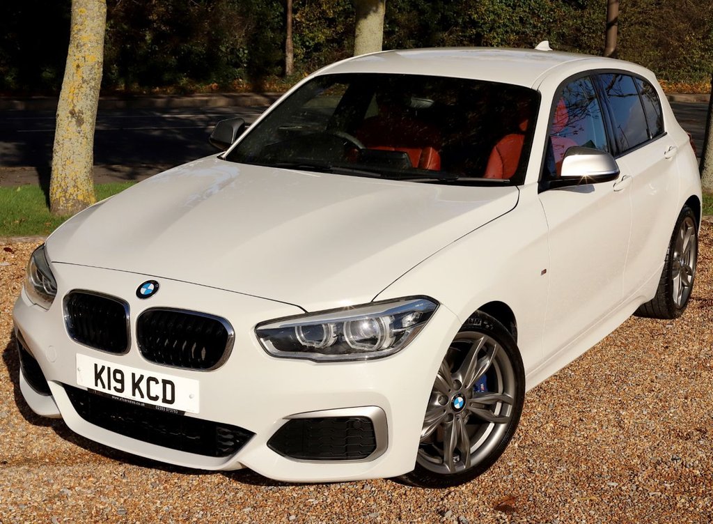 View our BMW 1 SERIES