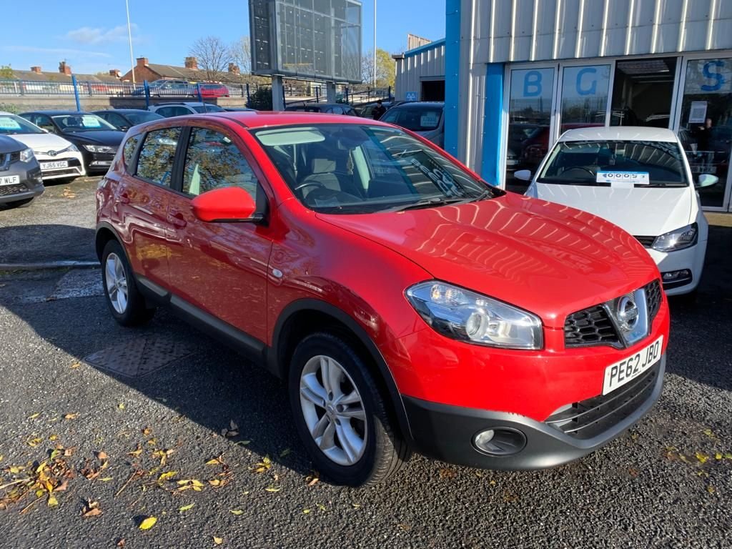 View our NISSAN QASHQAI