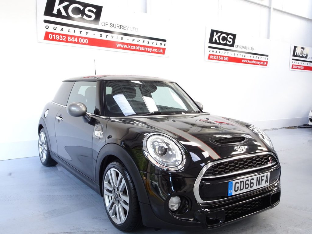 View our MINI HATCH COOPER