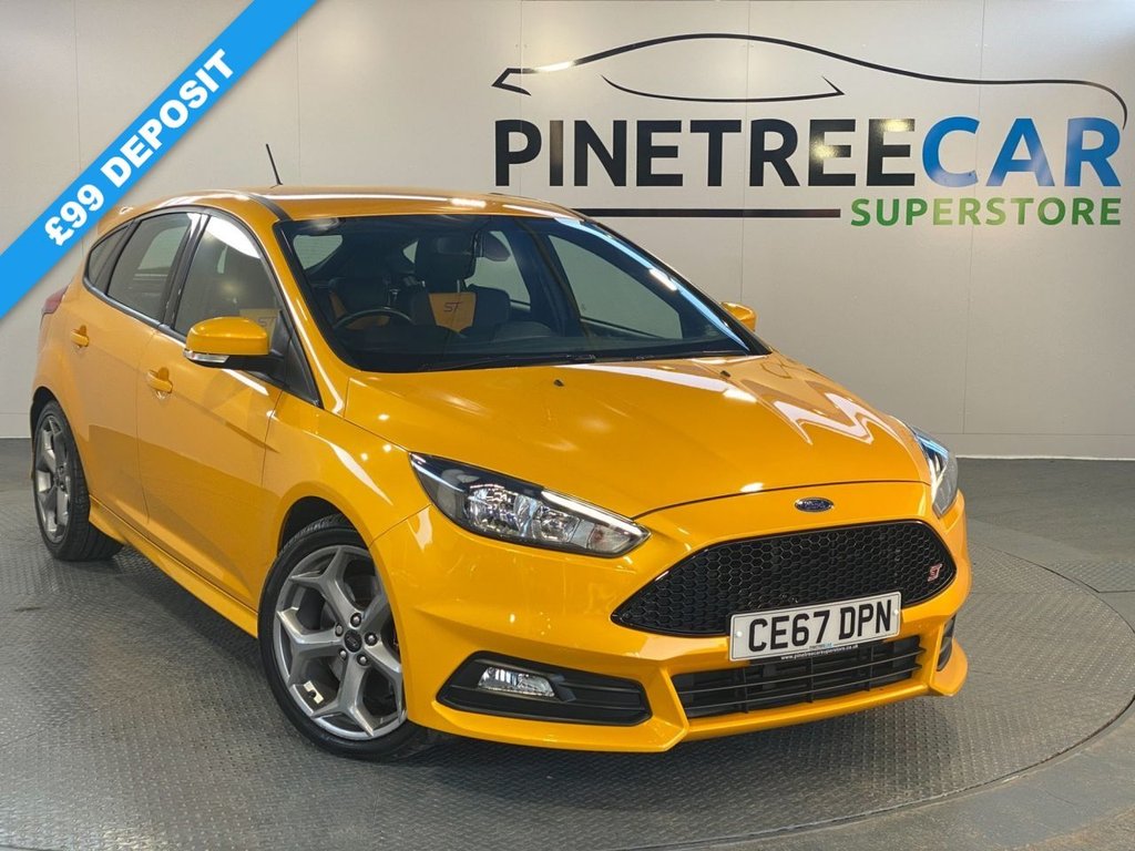 View our FORD FOCUS