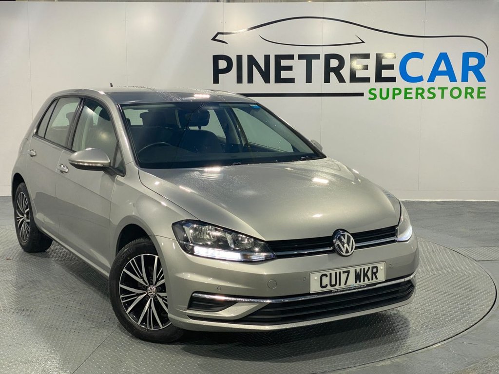 View our VOLKSWAGEN GOLF