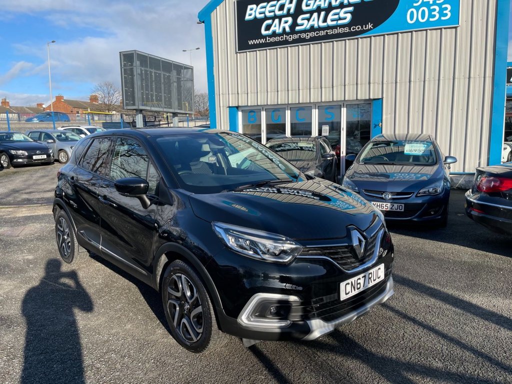 View our RENAULT CAPTUR