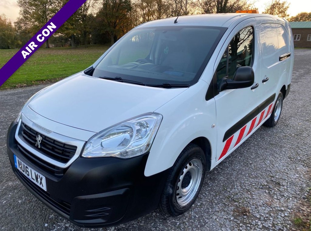View our PEUGEOT PARTNER