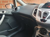 USED 2012 12 FORD FIESTA 1.2 ZETEC 5d 81 BHP 