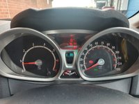 USED 2012 12 FORD FIESTA 1.2 ZETEC 5d 81 BHP 