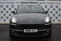 USED 2016 66 PORSCHE MACAN 3.0 D S PDK 5d 258 BHP MASSIVE SPECIFICATION  VOLCANO GREY/21IN ALLOYS/BLACK PACK