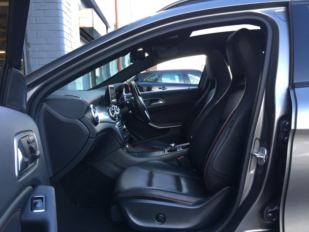 USED 2015 65 MERCEDES-BENZ GLA-CLASS 2.1 GLA220 CDI 4MATIC AMG LINE PREMIUM PLUS 5d 168 BHP FINANCE AVAILABLE