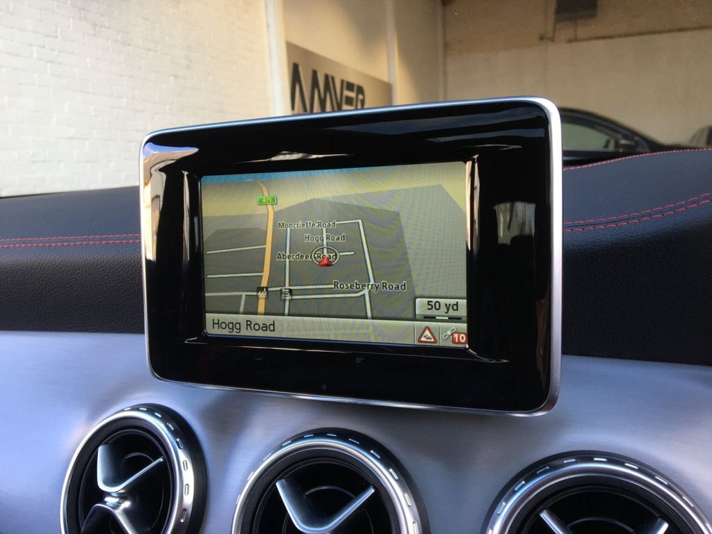 USED 2015 65 MERCEDES-BENZ GLA-CLASS 2.1 GLA220 CDI 4MATIC AMG LINE PREMIUM PLUS 5d 168 BHP FINANCE AVAILABLE