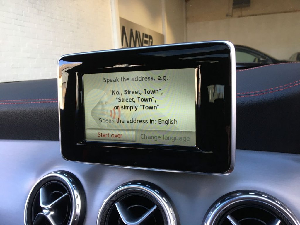 USED 2015 65 MERCEDES-BENZ GLA-CLASS 2.1 GLA220 CDI 4MATIC AMG LINE PREMIUM PLUS 5d 168 BHP FINANCE AVAILABLE