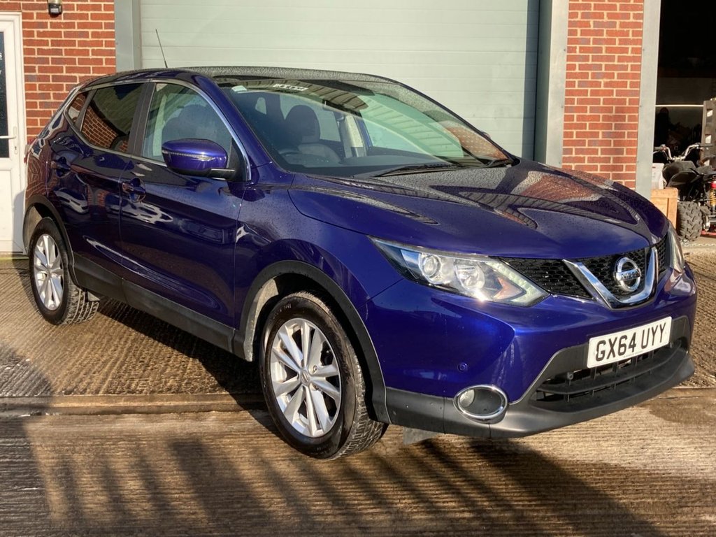 View our NISSAN QASHQAI