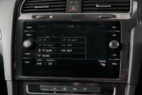 USED 2017 67 VOLKSWAGEN GOLF 1.6 SE NAVIGATION TDI BLUEMOTION TECHNOLOGY DSG 5d 114 BHP 