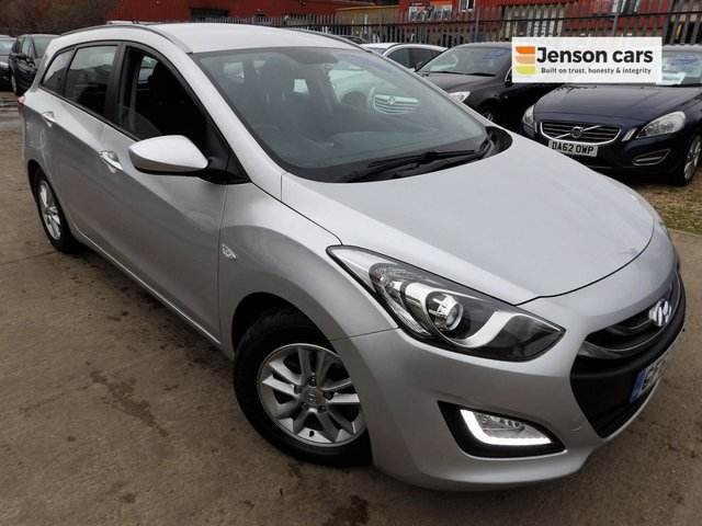 hyundai i30 2012 isofix