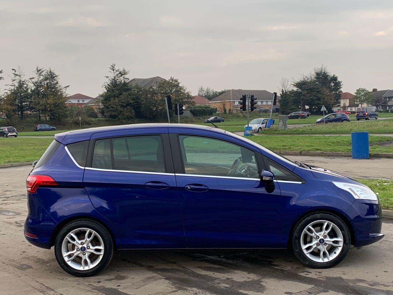 14 Ford B Max Titanium X 5 695