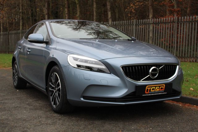 2016 66 VOLVO V40 2.0 T2 MOMENTUM 5d 120 BHP