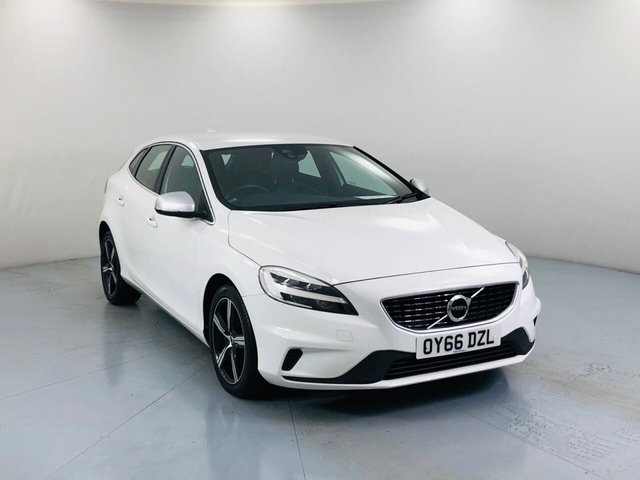 View our VOLVO V40