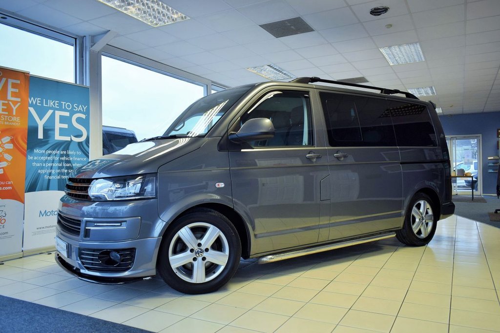 Volkswagen Transporter T30 Tdi Kombi Highline 4motion Bmt