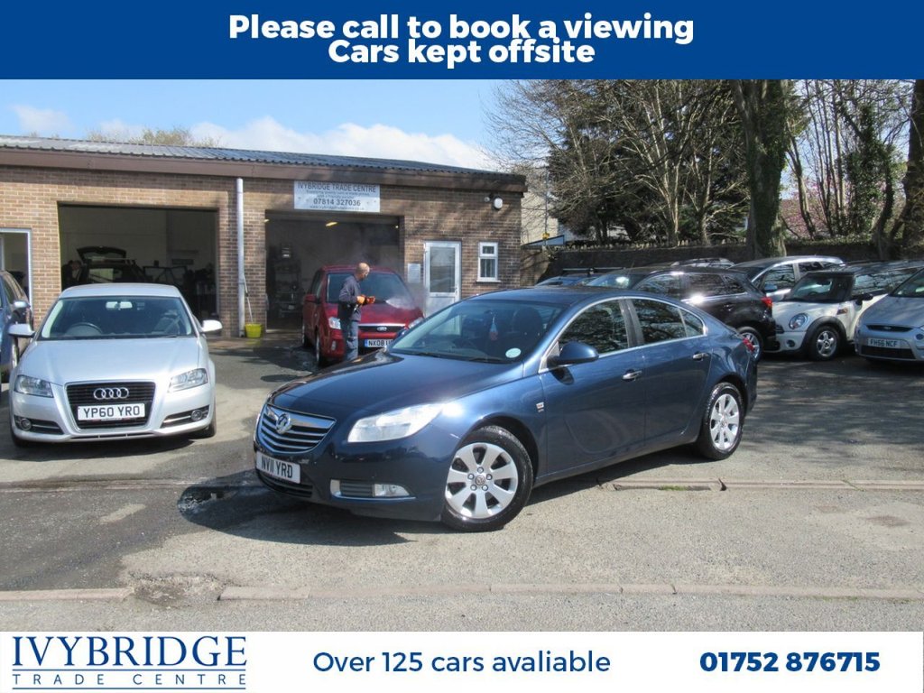 View our VAUXHALL INSIGNIA