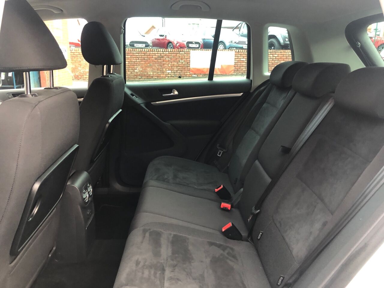 volkswagen tiguan isofix