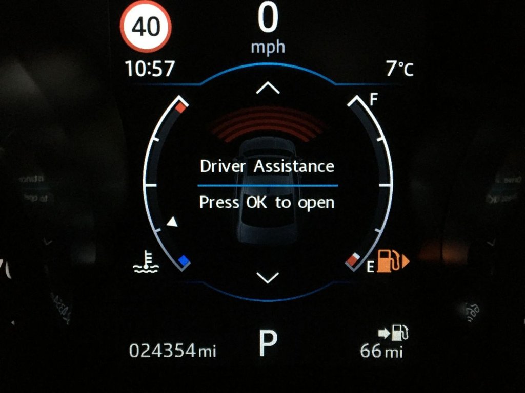 USED 2018 67 JAGUAR XF 2.0 R-SPORT 4d 177 BHP FINANCE AVAILABLE