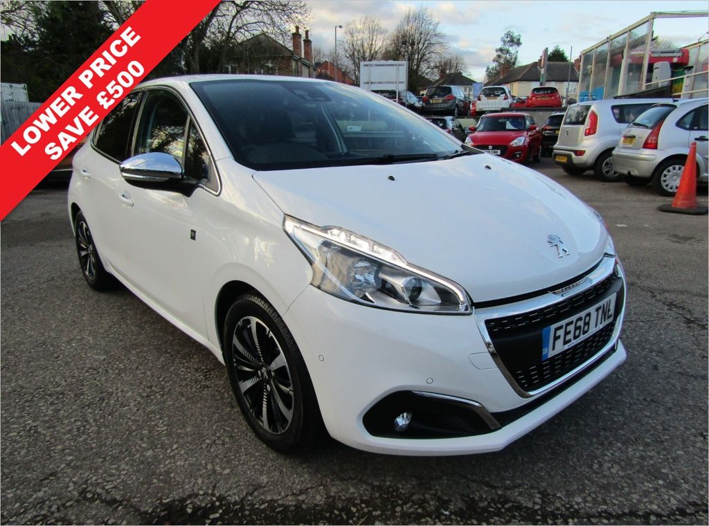 View our PEUGEOT 208