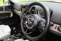 USED 2017 67 MINI COUNTRYMAN 2.0 COOPER S ALL4 5d 189 BHP Sunroof, Auto Tailgate, Leathers
