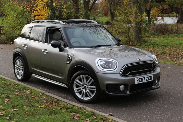 2017 67 MINI Countryman 2.0 COOPER S ALL4 5d 189 BHP