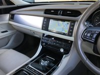 USED 2015 65 JAGUAR XF 2.0 PRESTIGE 4d 161 BHP FINANCE AVAILABLE