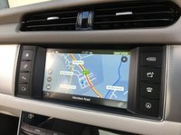 USED 2015 65 JAGUAR XF 2.0 PRESTIGE 4d 161 BHP FINANCE AVAILABLE