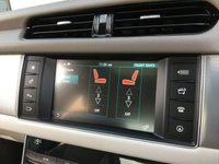 USED 2015 65 JAGUAR XF 2.0 PRESTIGE 4d 161 BHP FINANCE AVAILABLE