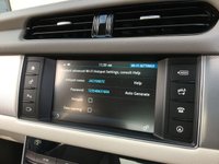 USED 2015 65 JAGUAR XF 2.0 PRESTIGE 4d 161 BHP FINANCE AVAILABLE