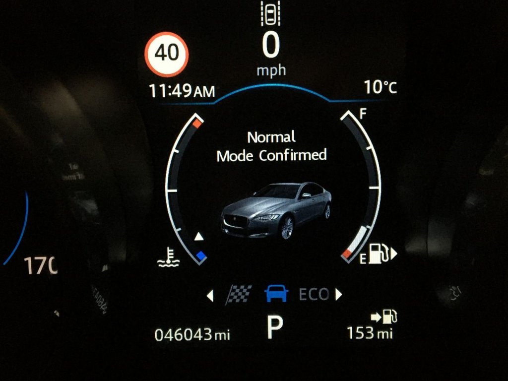 USED 2015 65 JAGUAR XF 2.0 PRESTIGE 4d 161 BHP FINANCE AVAILABLE
