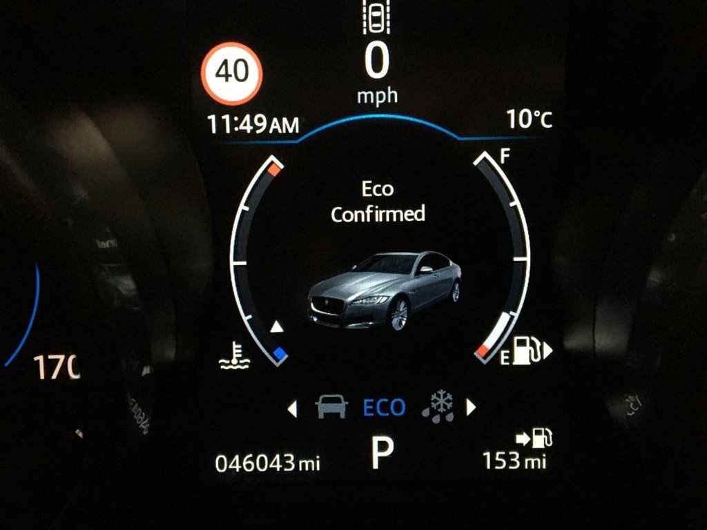 USED 2015 65 JAGUAR XF 2.0 PRESTIGE 4d 161 BHP FINANCE AVAILABLE