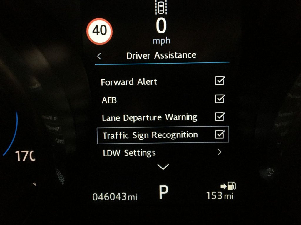 USED 2015 65 JAGUAR XF 2.0 PRESTIGE 4d 161 BHP FINANCE AVAILABLE