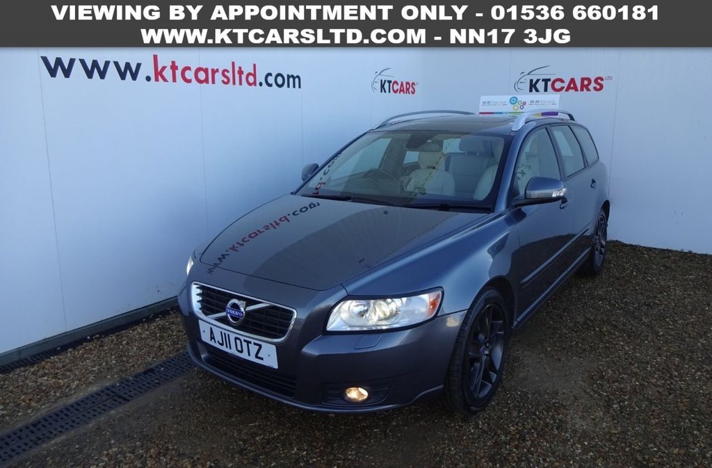 View our VOLVO V50