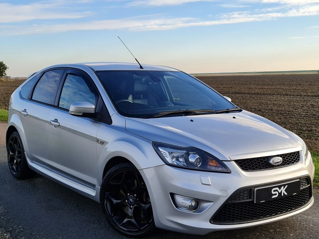 View our FORD FOCUS