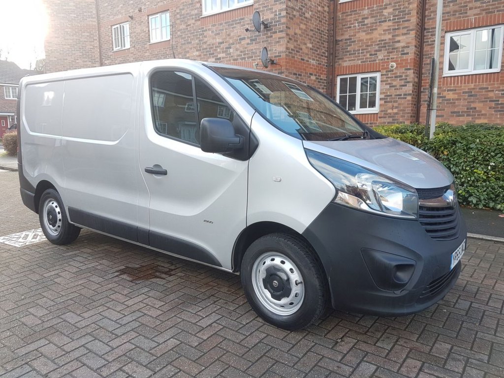 View our VAUXHALL VIVARO