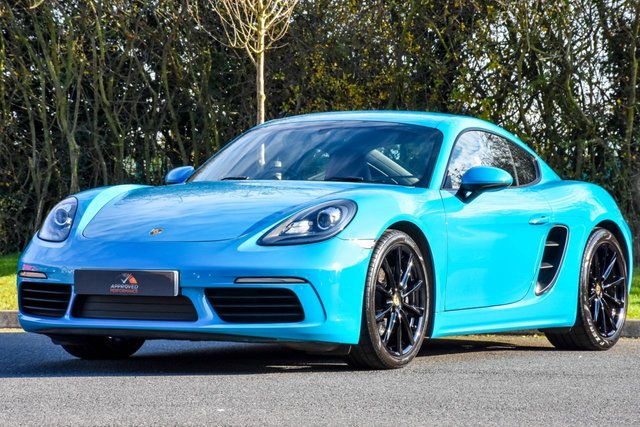 2017 17 Porsche 718 2.0 CAYMAN PDK 2d 295 BHP