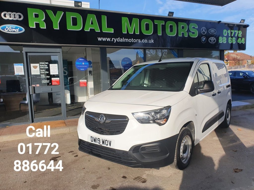 19 Vauxhall Astra L1h1 00 Edition 10 299