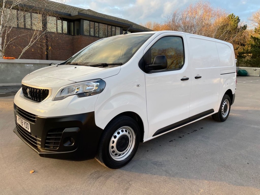 View our PEUGEOT EXPERT